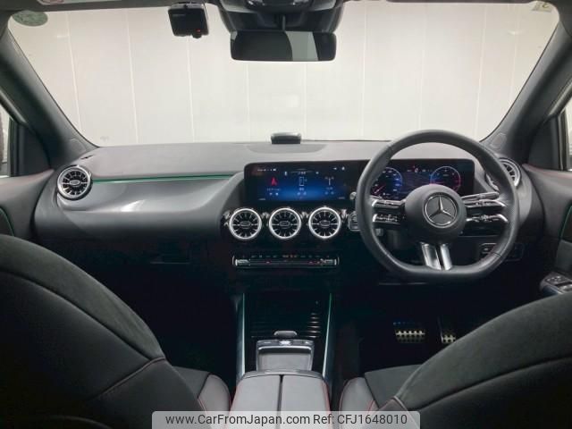 mercedes-benz gla-class 2024 CFJ1648010 image 2