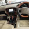 toyota land-cruiser-100 2001 quick_quick_GF-UZJ100W_0129977 image 5