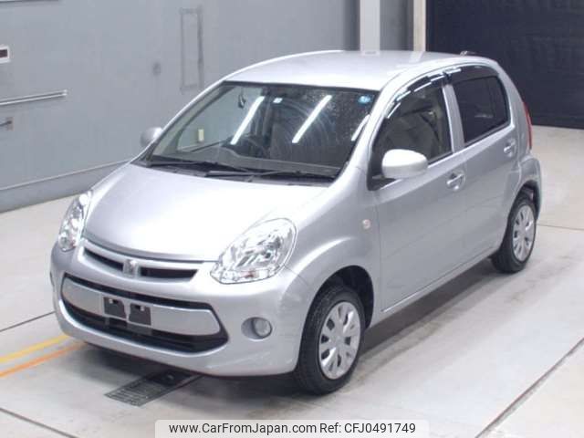 toyota passo 2015 -TOYOTA--Passo DBA-KGC30--KGC30-0238130---TOYOTA--Passo DBA-KGC30--KGC30-0238130- image 1