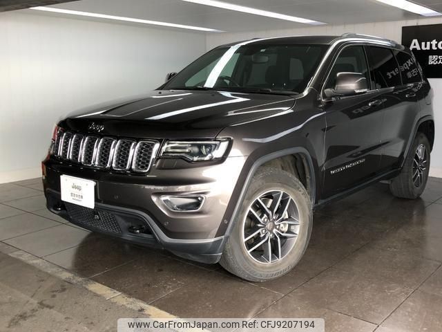 WK36 Jeep Grand Cherokee 黒 グリル　早い者勝ち！ WK36 Jeep Grand Cherokee 黒 グリル 早い者勝ち！ Jeep ジープ