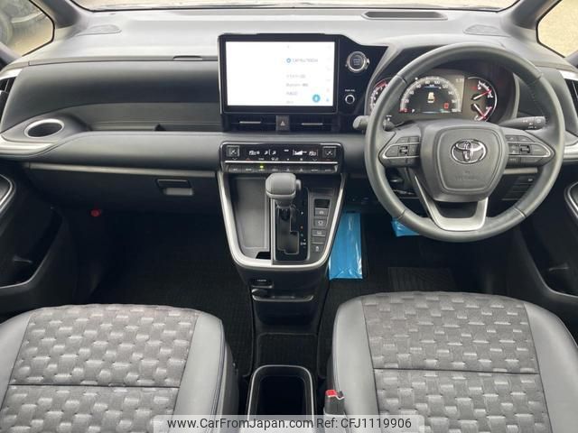 toyota voxy 2022 quick_quick_MZRA90W_MZRA90-0010814 image 2