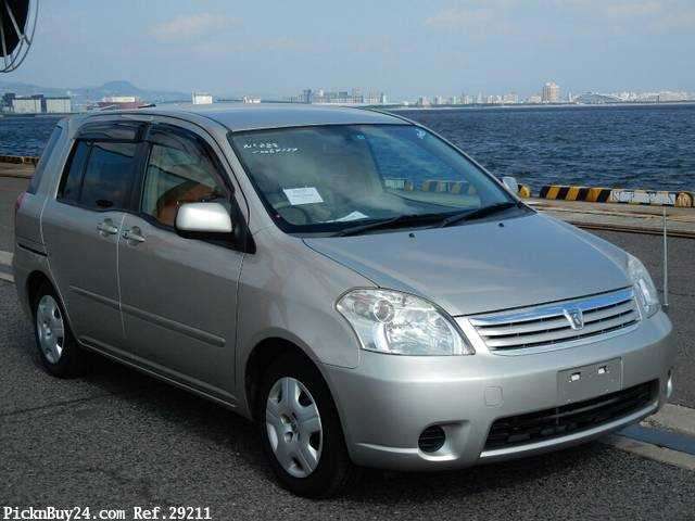 toyota raum 2004 29211 image 1