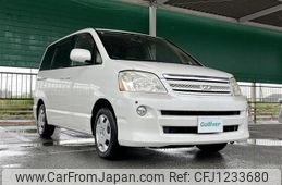 toyota noah 2005 -TOYOTA--Noah CBA-AZR60G--AZR60-0392606---TOYOTA--Noah CBA-AZR60G--AZR60-0392606-