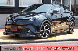 toyota c-hr 2017 CFJ1577383