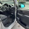 toyota noah 2021 CFJ1659353 image 4