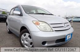 toyota ist 2004 CFJ1512367