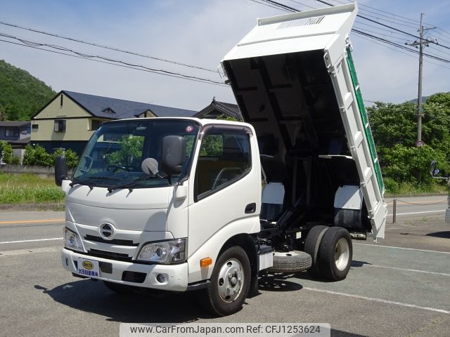 hino dutro 2021 -HINO--Hino Dutoro 2RG-XZU600T--XZU600-0032271---HINO--Hino Dutoro 2RG-XZU600T--XZU600-0032271- image 1