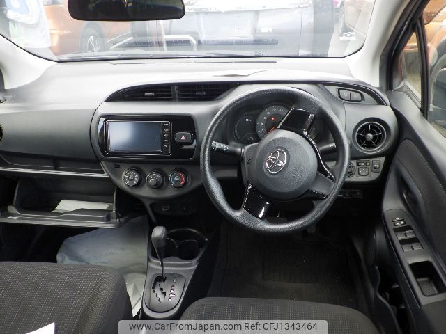 toyota vitz 2017 NIKYO_JW40558 image 2