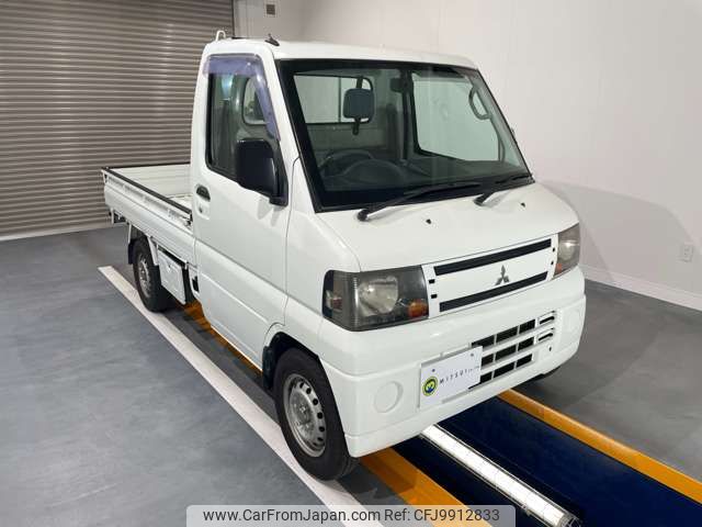 mitsubishi minicab-truck 2010 CMATCH_U00045666215 image 1