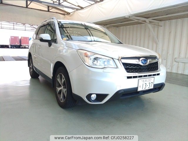 subaru forester 2014 ENHANCEAUTO_1_ea288586 image 1