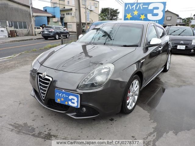 alfa-romeo giulietta 2013 GOO_JP_700054078630241004002 image 1