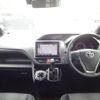 toyota voxy 2019 -TOYOTA--Voxy DBA-ZRR80W--ZRR80-0548880---TOYOTA--Voxy DBA-ZRR80W--ZRR80-0548880- image 3