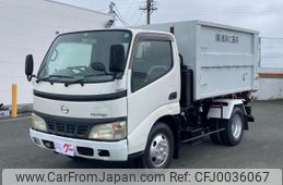 hino dutro 2005 GOO_NET_EXCHANGE_0602524A30240722W001