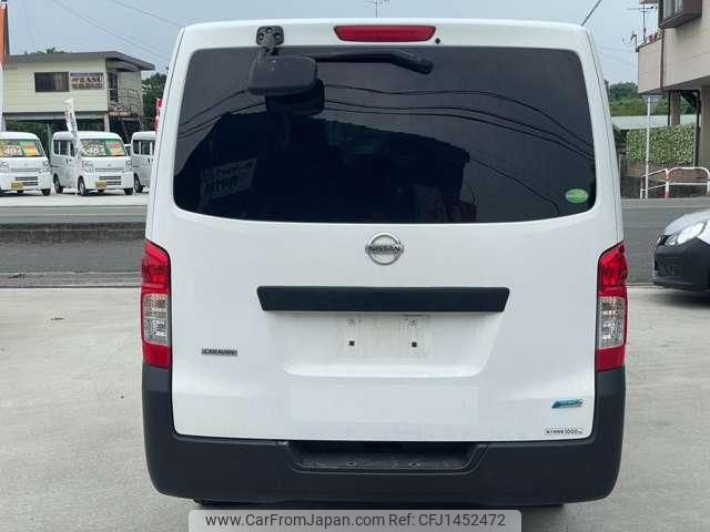nissan nv350-caravan-van 2015 quick_quick_LDF-VW2E26_VW2E26-019097 image 2