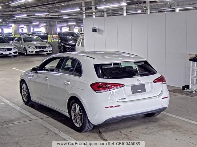 mercedes-benz a-class 2019 -MERCEDES-BENZ--Benz A Class WDD1770842J069600---MERCEDES-BENZ--Benz A Class WDD1770842J069600- image 2