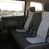 nissan serena 2011 G00078 image 26