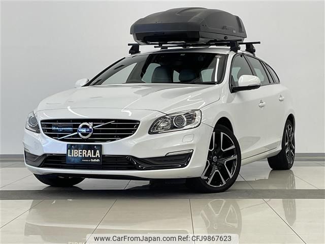 volvo v60 2017 -VOLVO--Volvo V60 LDA-FD4204T--YV1FWA8RDH1366645---VOLVO--Volvo V60 LDA-FD4204T--YV1FWA8RDH1366645- image 1