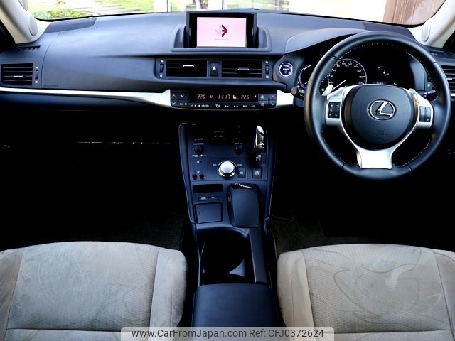 lexus ct 2013 -LEXUS--Lexus CT DAA-ZWA10--ZWA10-2168381---LEXUS--Lexus CT DAA-ZWA10--ZWA10-2168381- image 2