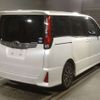 toyota noah 2015 -TOYOTA--Noah DBA-ZRR80W--ZRR80-0133653---TOYOTA--Noah DBA-ZRR80W--ZRR80-0133653- image 2