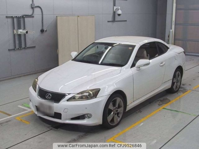 lexus is 2012 CFJ9526846 image 1