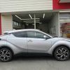 toyota c-hr 2017 GOO_JP_988024070500201170002 image 34