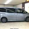 toyota noah 2017 BD19054A1474 image 8