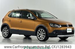 volkswagen cross-polo 2015 -VOLKSWAGEN--VW Cross Polo DBA-6RCJZW--WVWZZZ6RZFU090273---VOLKSWAGEN--VW Cross Polo DBA-6RCJZW--WVWZZZ6RZFU090273-