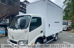 toyota toyoace 2017 GOO_NET_EXCHANGE_0706816A30250602W001