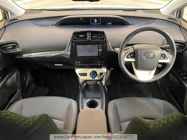 toyota prius 2016 quick_quick_ZVW50_ZVW50-8042735 image 2