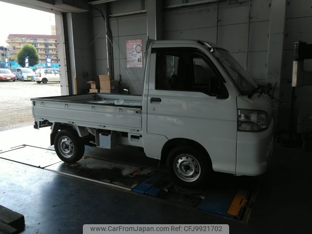 daihatsu hijet-truck 2013 -DAIHATSU--Hijet Truck EBD-S211P--S211P-0235601---DAIHATSU--Hijet Truck EBD-S211P--S211P-0235601- image 1