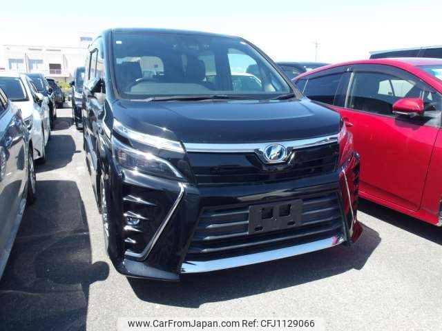 toyota voxy 2018 -TOYOTA--Voxy DAA-ZWR80W--ZWR80W-0360927---TOYOTA--Voxy DAA-ZWR80W--ZWR80W-0360927- image 1