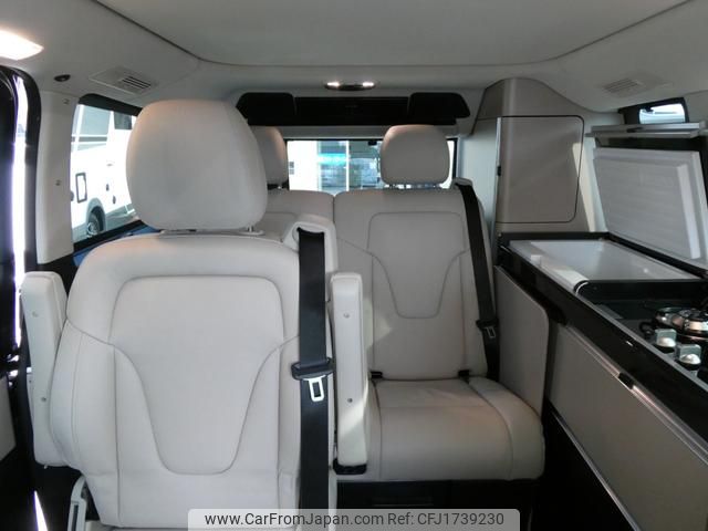 mercedes-benz v-class 2022 CFJ1739230 image 1