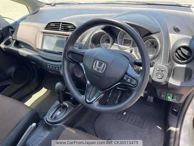 honda fit-shuttle 2012 TE919 image 2