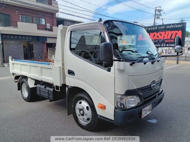 hino dutro 2017 -HINO--Hino Dutoro TPG-XZU620T--XZU620T-0013099---HINO--Hino Dutoro TPG-XZU620T--XZU620T-0013099- image 1