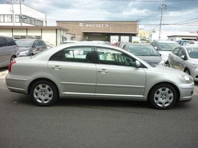 toyota avensis 2010 GRS001265 image 2