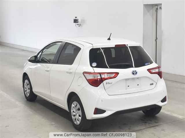 toyota vitz undefined -TOYOTA--Vitz NHP130-4013946---TOYOTA--Vitz NHP130-4013946- image 2