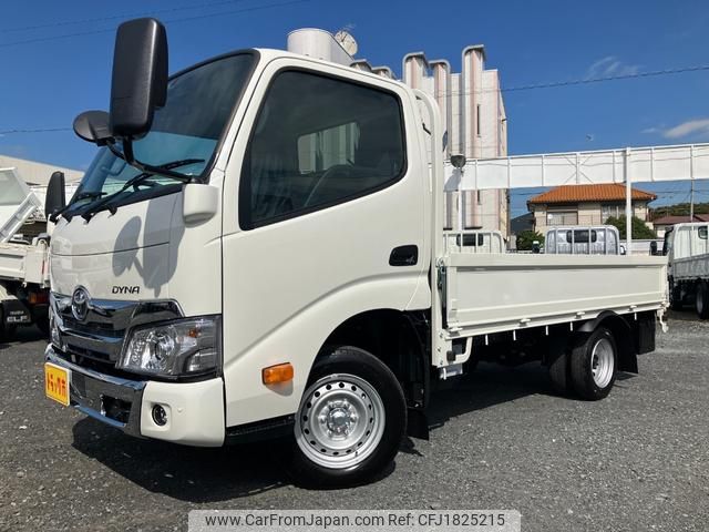 toyota dyna-truck 2025 CFJ1825215 image 2