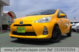 toyota aqua 2012 -TOYOTA--AQUA DAA-NHP10--NHP10-2070833---TOYOTA--AQUA DAA-NHP10--NHP10-2070833-