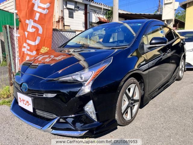 toyota prius 2016 quick_quick_DAA-ZVW55_ZVW55-8017313 image 1