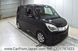 mitsubishi delica-d2 2013 CFJ1797433