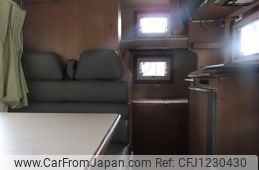 toyota hiace-wagon 2013 GOO_JP_700040379030250602001