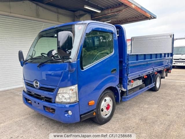 hino dutro 2013 GOO_NET_EXCHANGE_0700928A30250607W002 image 1