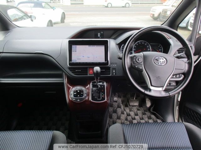 toyota noah 2016 -TOYOTA--Noah DBA-ZRR80W--ZRR80-0192685---TOYOTA--Noah DBA-ZRR80W--ZRR80-0192685- image 2