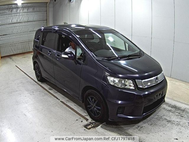 honda freed-spike 2014 CFJ1797418 image 1