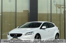 volvo v40 2016 CFJ1492825