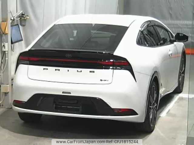 toyota prius 2023 CFJ1815244 image 2