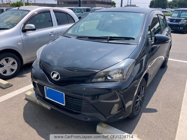 toyota vitz 2014 -TOYOTA--Vitz DBA-KSP130--KSP130-2120217---TOYOTA--Vitz DBA-KSP130--KSP130-2120217- image 1