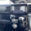 daihatsu wake 2018 CFJ1627357 image 17