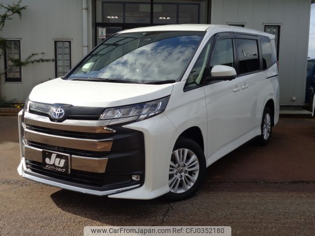 toyota noah 2022 -TOYOTA--Noah 6AA-ZWR95W--ZWR95-0006036---TOYOTA--Noah 6AA-ZWR95W--ZWR95-0006036- image 1