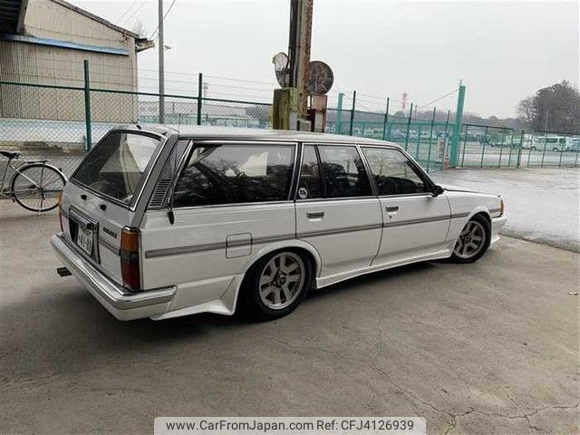 car_25c8e16b-7625-48da-b6ca-